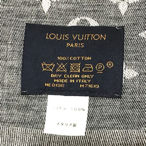 louis vuitton tag label.